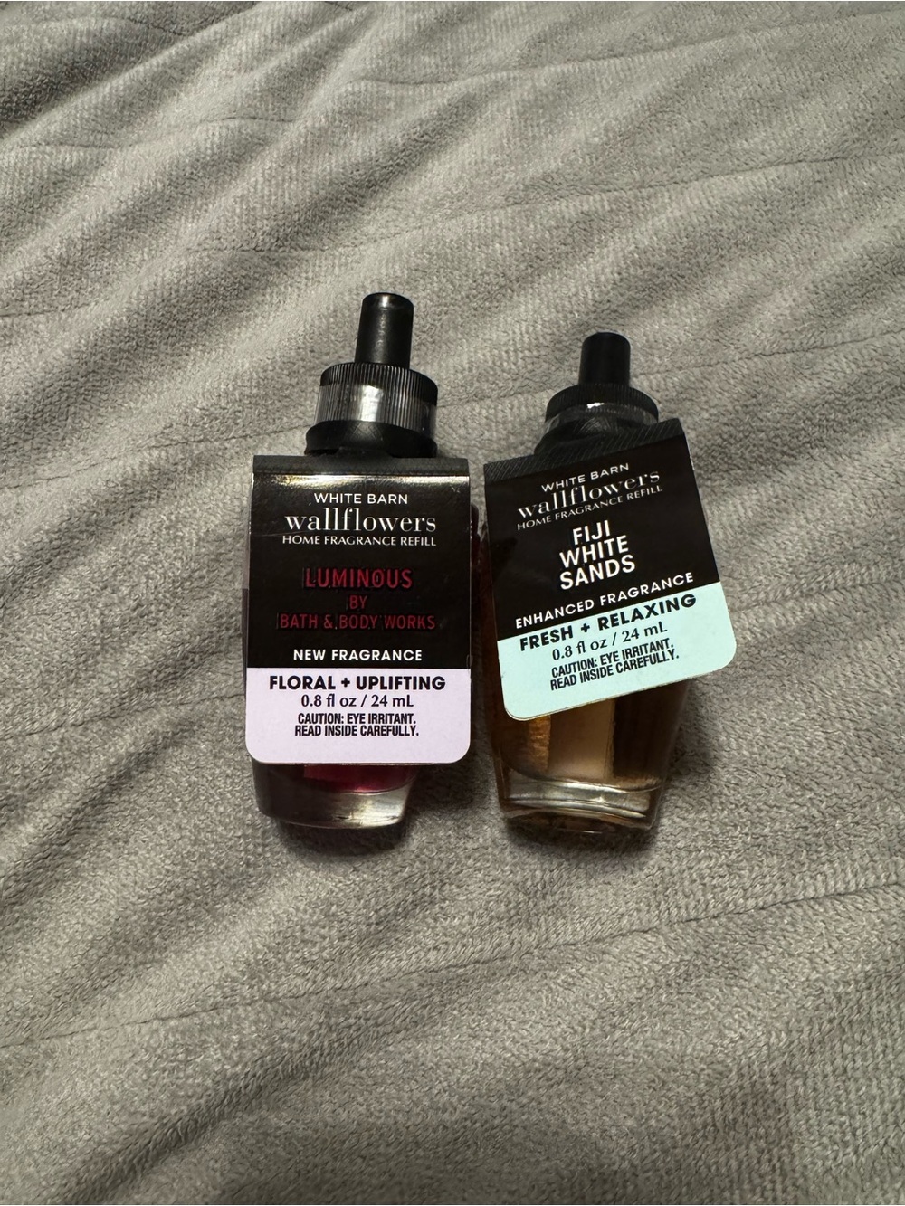 Bath And Body Works- Luminous and Fiji White Sands wallflower refill